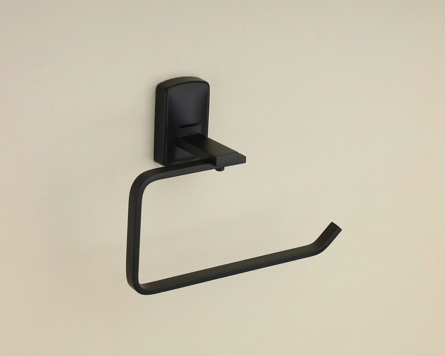ARIES Black Matt Napkin Ring