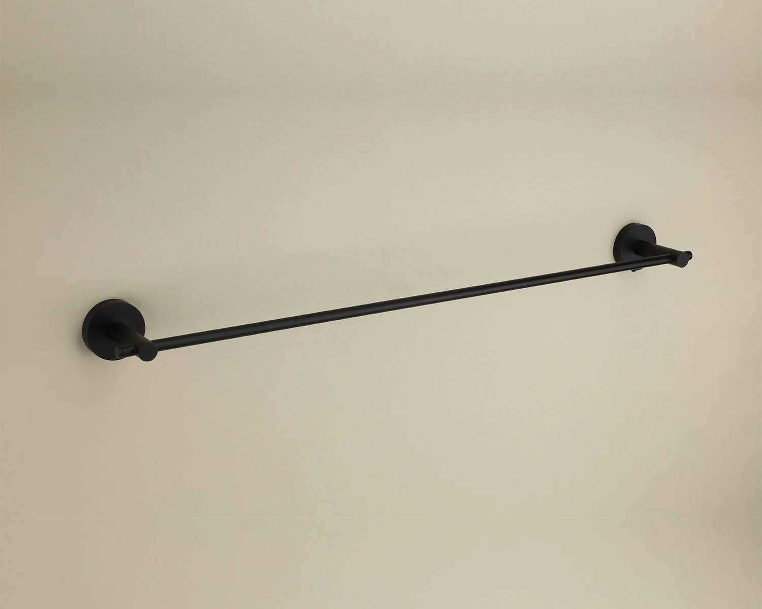 FUSION Black Matt Towel Rod