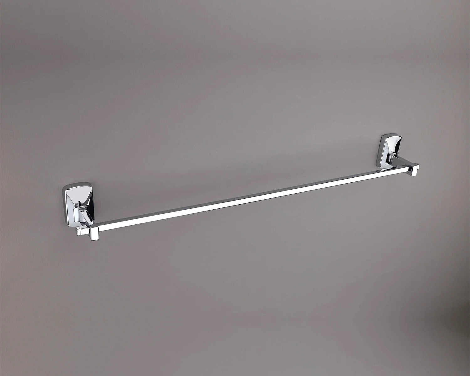 ARIES Chrome Towel Rod